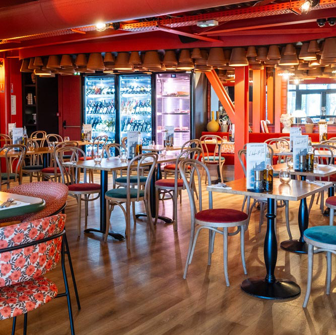 sol souple - imitation bois - restaurant - la teste de buch
